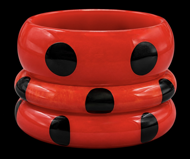 BB489  three red bakelite bangles w 6 black dots